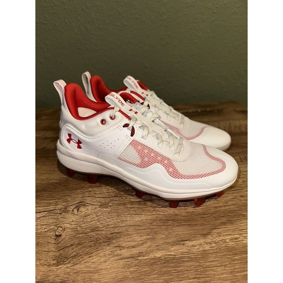 Under Armour Women's 6.5 UA Glyde MT Charged USA Softball Cleats - Picture 1 of 8